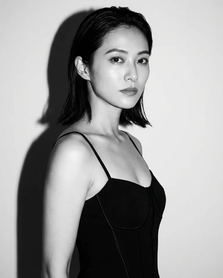 Flash Cast related preview 5